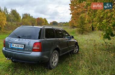 Универсал Audi A4 2000 в 