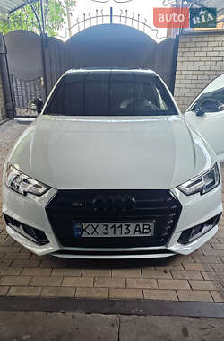 Седан Audi A4 2016 в 