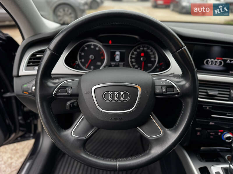 Седан Audi A4 2014 в Житомирі