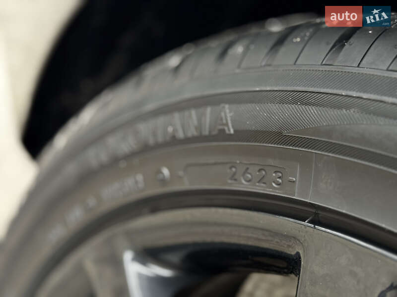 Седан Audi A4 2014 в Житомирі