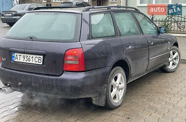 Універсал Audi A4 1996 в 