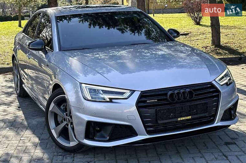 Седан Audi A4 2015 в 