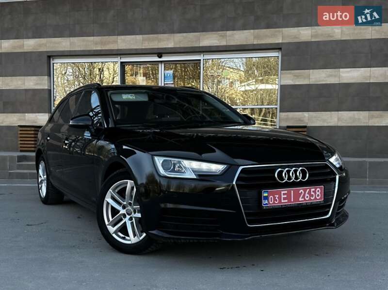 Универсал Audi A4 2017 в 
