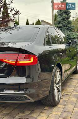 Седан Audi A4 2016 в 
