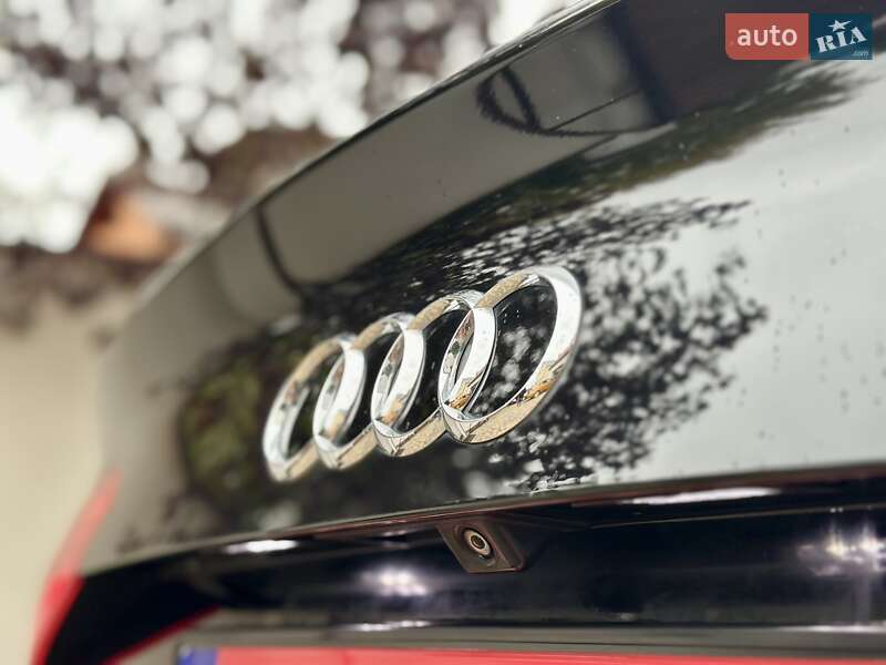 Седан Audi A4 2016 в Вінниці