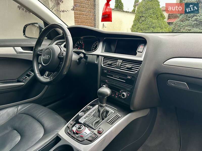 Седан Audi A4 2016 в Вінниці