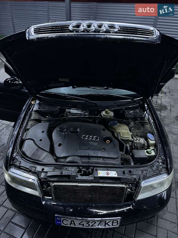 Универсал Audi A4 2000 в Черкассах