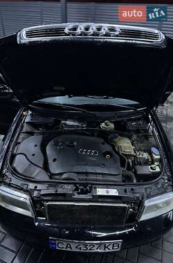 Универсал Audi A4 2000 в 