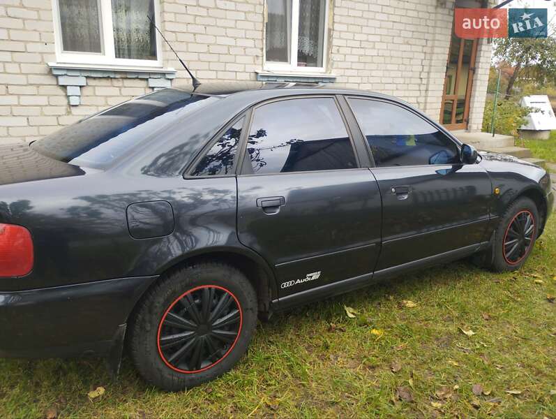 Седан Audi A4 1998 в Житомире