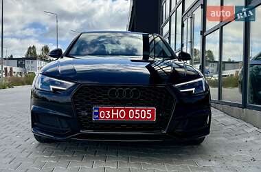 Седан Audi A4 2019 в 