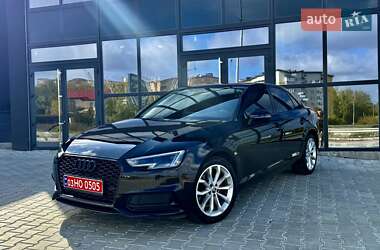 Седан Audi A4 2019 в 