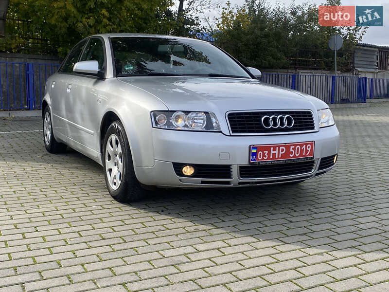 Седан Audi A4 2004 в Тернополі