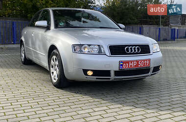 Седан Audi A4 2004 в 