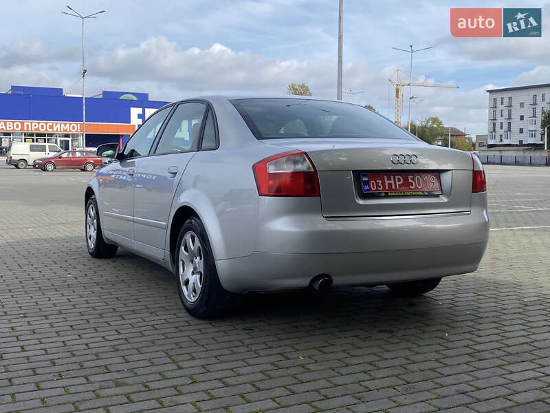 Седан Audi A4 2004 в Тернополі