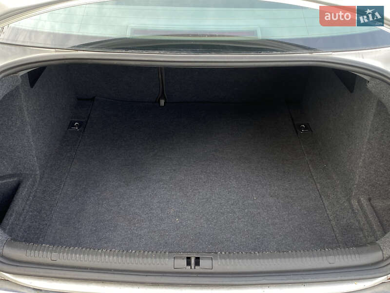 Седан Audi A4 2004 в Тернополі
