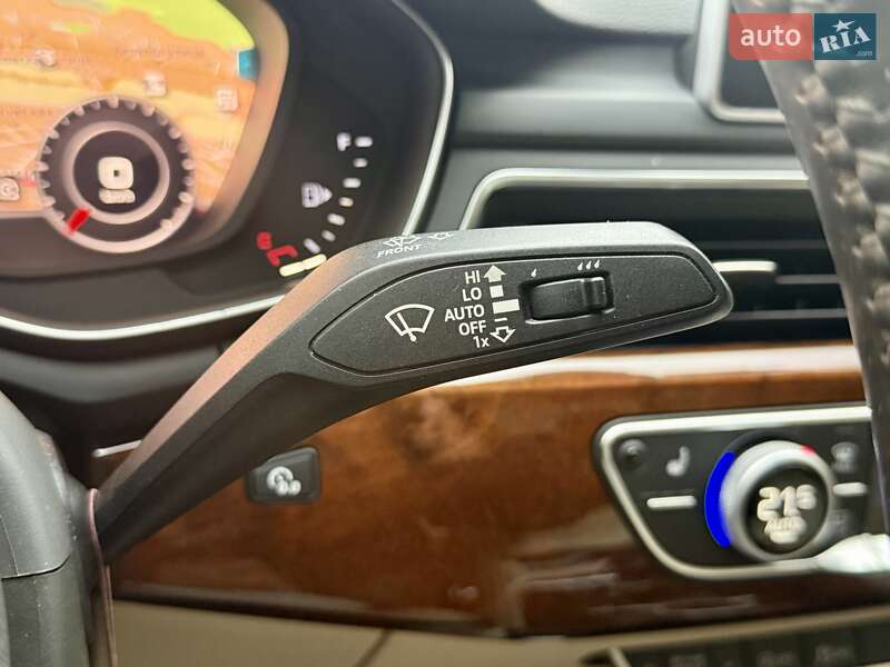 Седан Audi A4 2017 в Харькове