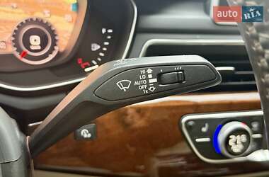 Седан Audi A4 2017 в 
