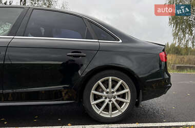 Седан Audi A4 2015 в 