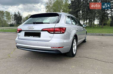Универсал Audi A4 2018 в 