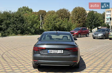 Седан Audi A4 2017 в 