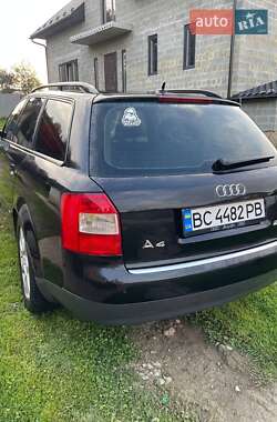 Универсал Audi A4 2002 в Мостиске