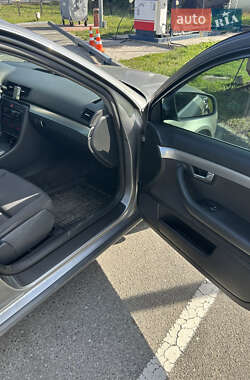Седан Audi A4 2003 в 