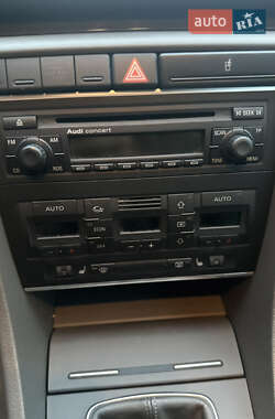 Универсал Audi A4 2004 в 