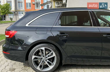 Універсал Audi A4 2017 в 
