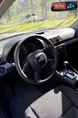 Седан Audi A4 2005 в 