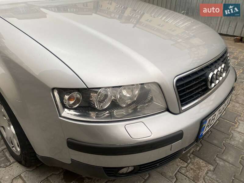 Седан Audi A4 2002 в Вінниці
