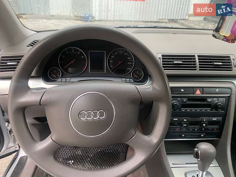 Седан Audi A4 2002 в Вінниці