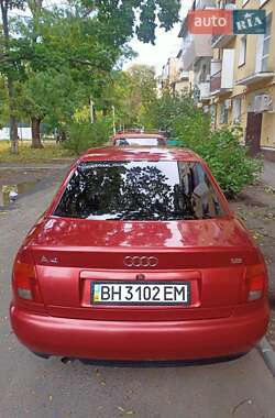 Седан Audi A4 1995 в Измаиле