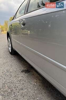 Седан Audi A4 2005 в 