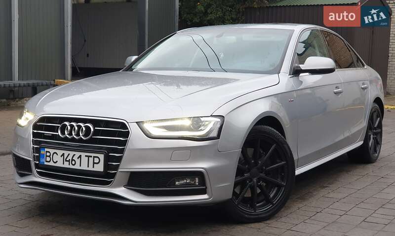 Седан Audi A4 2014 в Львове