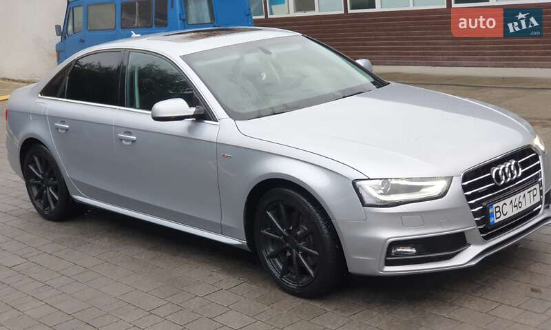 Седан Audi A4 2014 в Львове