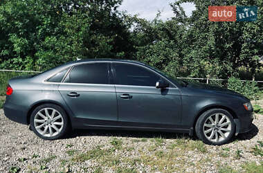 Седан Audi A4 2013 в 