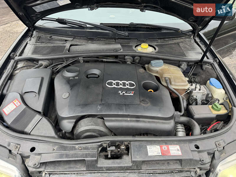 Універсал Audi A4 2000 в Харкові