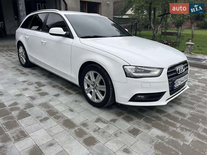 Універсал Audi A4 2012 в Вишнівці