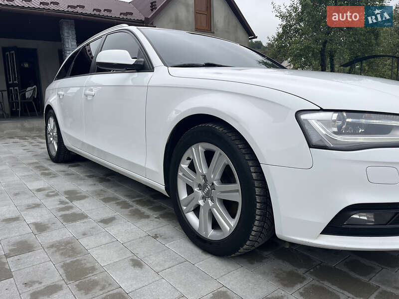 Універсал Audi A4 2012 в Вишнівці