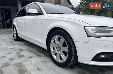 Універсал Audi A4 2012 в 