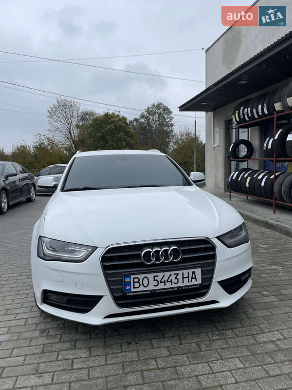 Універсал Audi A4 2012 в Вишнівці