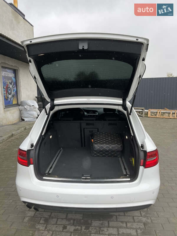 Універсал Audi A4 2012 в Вишнівці