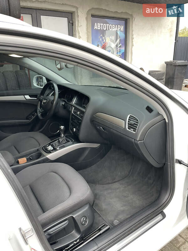 Універсал Audi A4 2012 в Вишнівці
