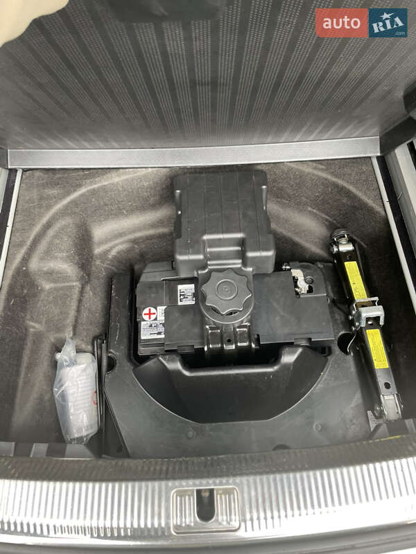 Універсал Audi A4 2012 в Вишнівці