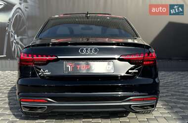 Седан Audi A4 2022 в 