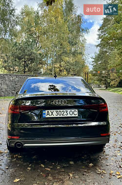 Седан Audi A4 2017 в 