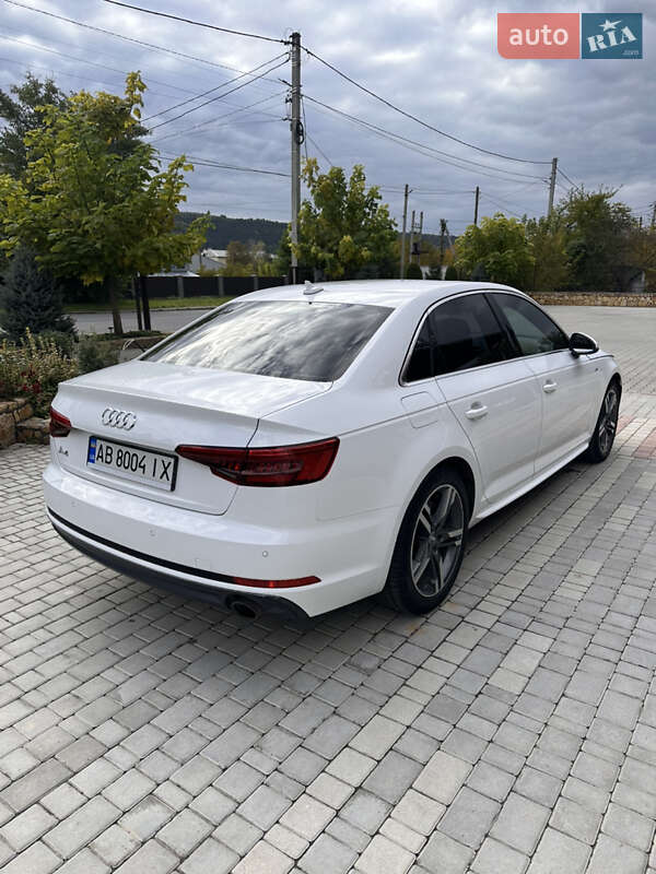 Седан Audi A4 2016 в Вендичанах