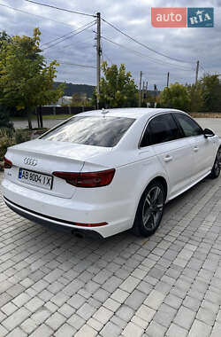 Седан Audi A4 2016 в 