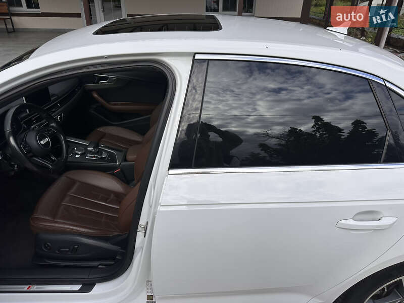 Седан Audi A4 2016 в Вендичанах
