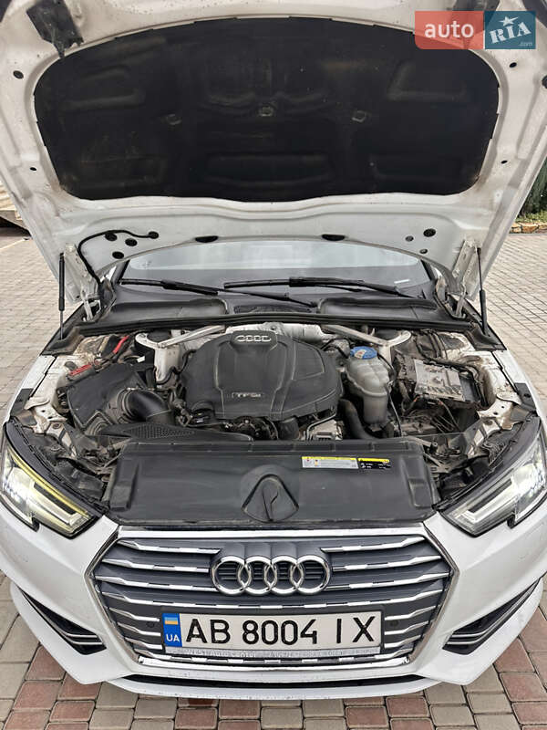 Седан Audi A4 2016 в Вендичанах